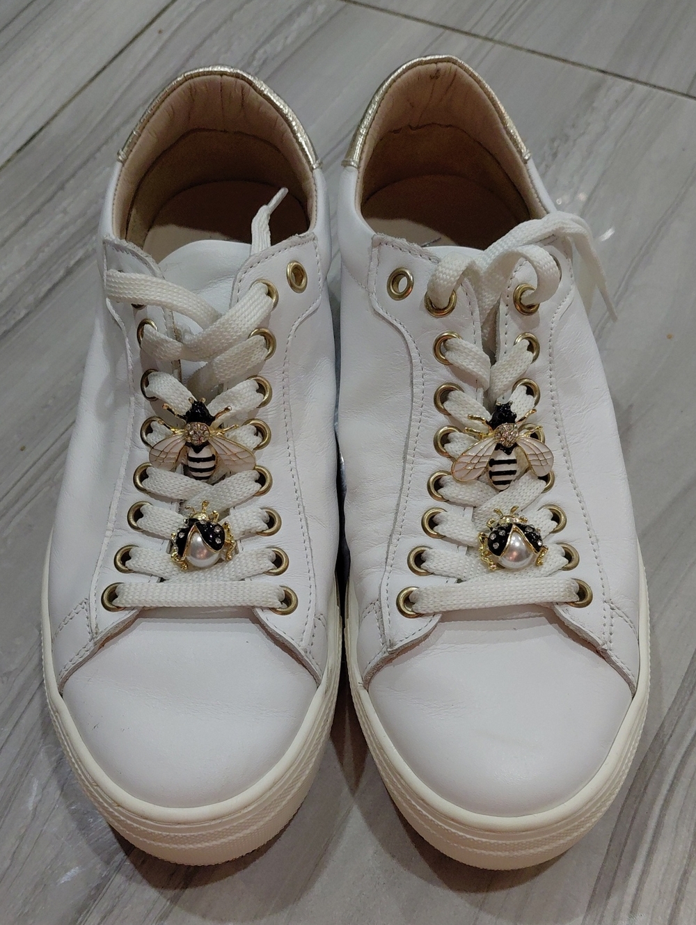 Venezia White Lace-Up Sneakers with Gold Bee Charms